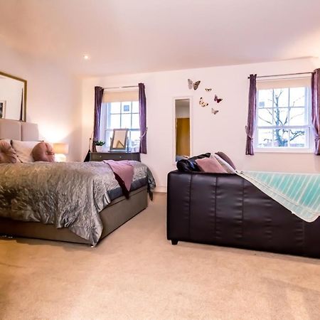 Domus House Studio Apartments In Chester City Centre With Free Parking By Rework Accommodation Exterior photo