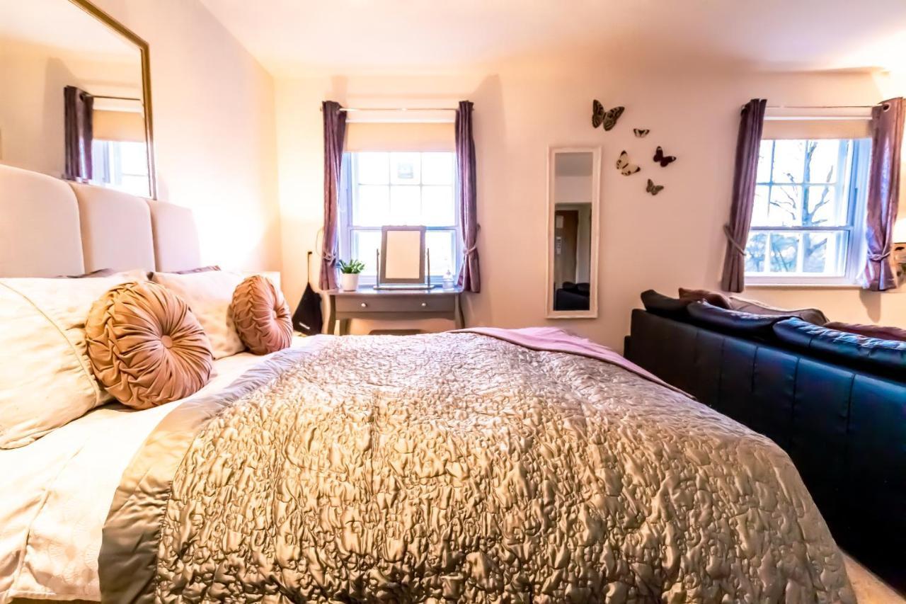 Domus House Studio Apartments In Chester City Centre With Free Parking By Rework Accommodation Exterior photo